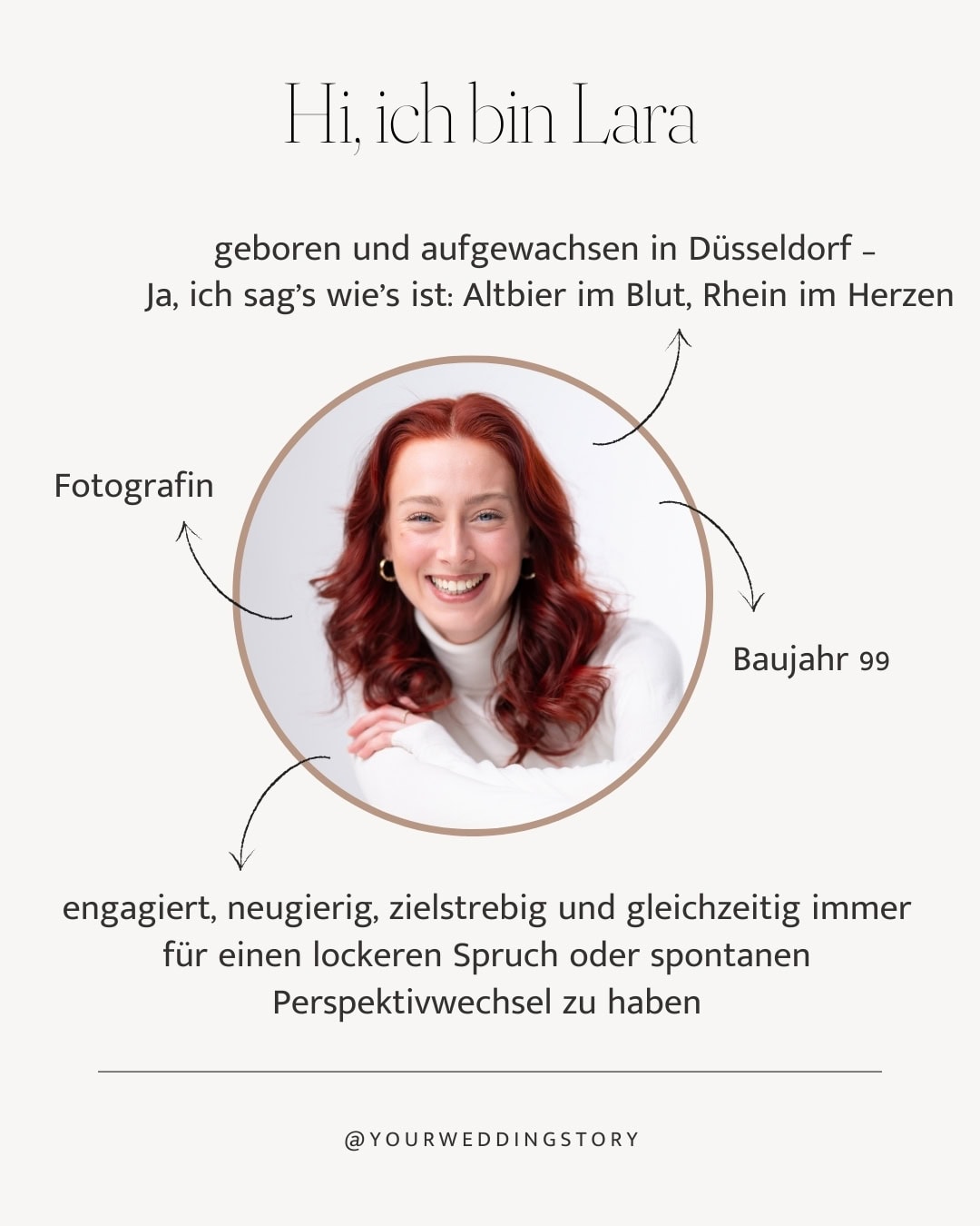 Portrait einer jungen Frau mit roten Haaren, Lächeln, professionell fotografiert.