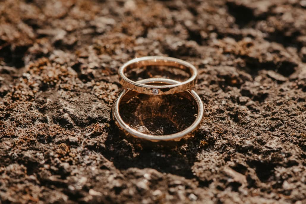 Hochzeitsfotograf im Standesamt Ratingen ✔️ - Hochzeitsfotograf im Standesamt Ratingen - Herzlichen Glückwunsch zur Verlobung! Ihr habt den ersten Schritt in eine wundervolle Zukunft gemacht. - Your Wedding Story -  Dein Hochzeitsfotograf - Dein Fotograf photoart hübner in Deiner Nähe